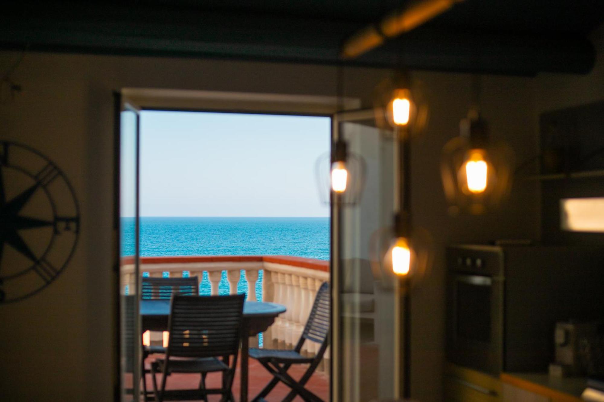 Alba Sul Mare By Caseserio تْشيفالو المظهر الخارجي الصورة
